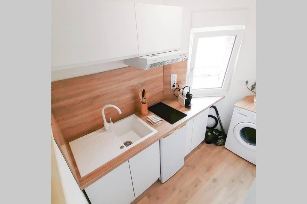 Le Cocoon / Proche Gare / Netflix Appartement Sens Buitenkant foto