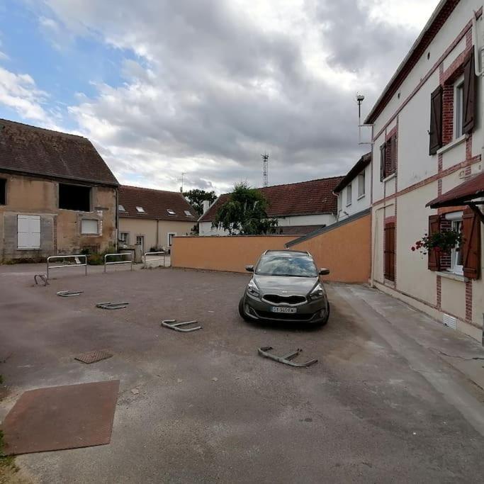 Le Cocoon / Proche Gare / Netflix Appartement Sens Buitenkant foto